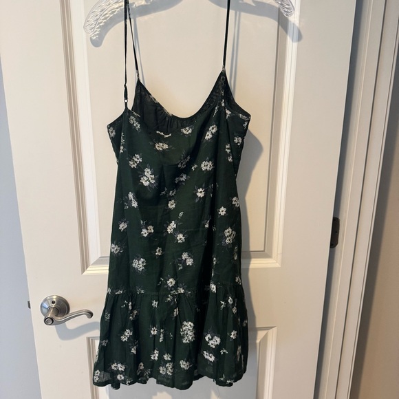 Current Elliott floral green & white babydoll mini dress | Size 1 - Picture 5 of 6
